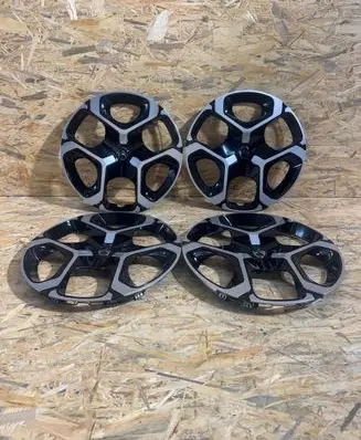 Citroen e-C3 R17 wheel hub/cap/trim 9856787680