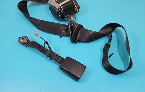 Renault Clio IV Front seatbelt 868850945R IMPRK1483506