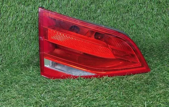 Audi A4 S4 B8 8K Tailgate rear/tail lights 8K5945093E