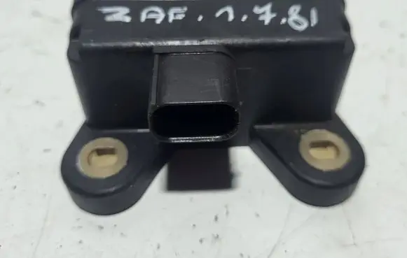 Opel Zafira B ESP acceleration yaw rate sensor 13257072 GE79K20QF3 10170106313