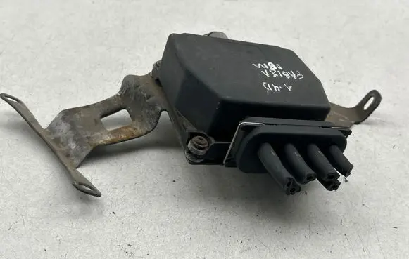 Skoda Fabia Mk1 (6Y) Turbo solenoid valve 6Q0131075A