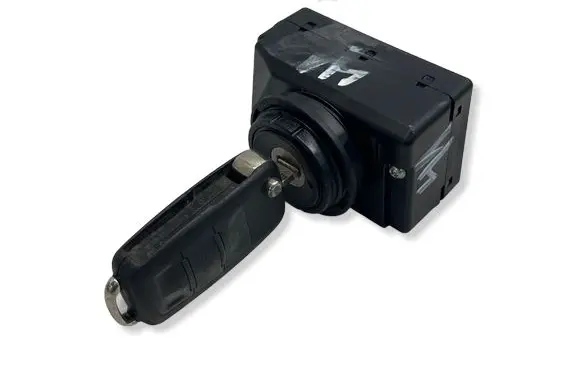Volkswagen Touareg I Ignition lock 3D0905865H