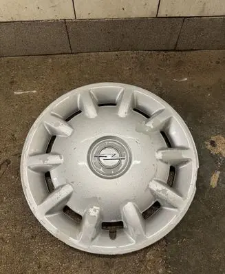 Opel Astra G R14 wheel hub/cap/trim 90498211 23650 156065