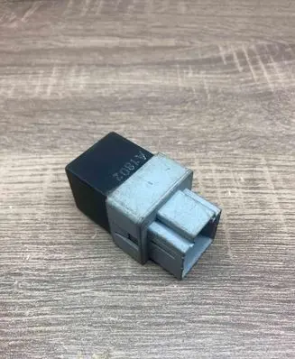 Mitsubishi Space Star Other relay MB953394 72HM100 USED