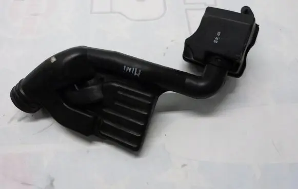 Mini One - Cooper R50 - 53 Intake resonator 1477842