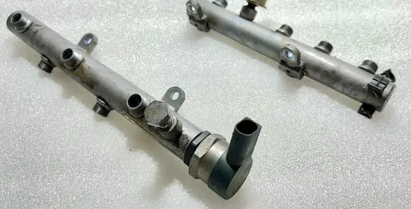 Fuel main line pipe