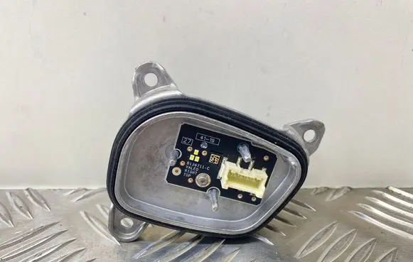 Volkswagen Golf VIII Day light relay 5H0998478A 90175922A 20053002