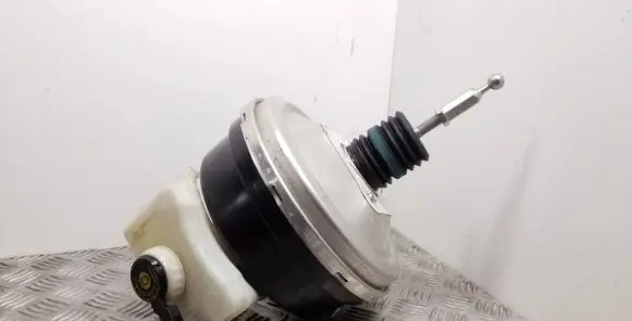 Audi A5 Sportback 8TA Brake booster