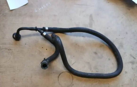Mercedes-Benz Sprinter W907 W910 Engine coolant pipe/hose A9075010000