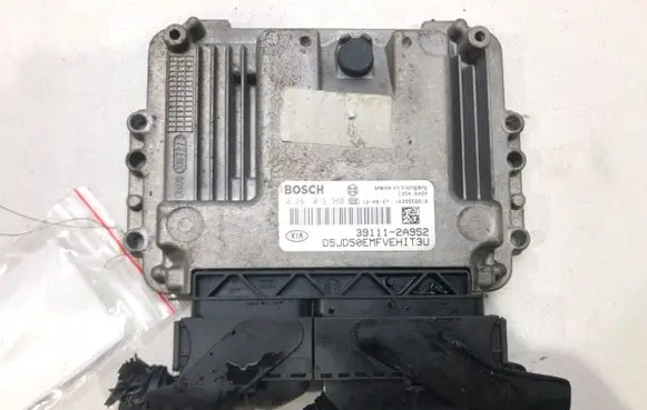 KIA Ceed Engine control unit/module ECU 39111-2A952