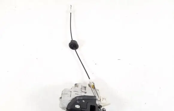 Audi A4 S4 B6 8E 8H Front door lock 8E2837015AA