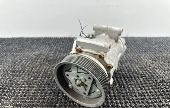 Renault Twingo II Air conditioning (A/C) compressor (pump) SD6V121904