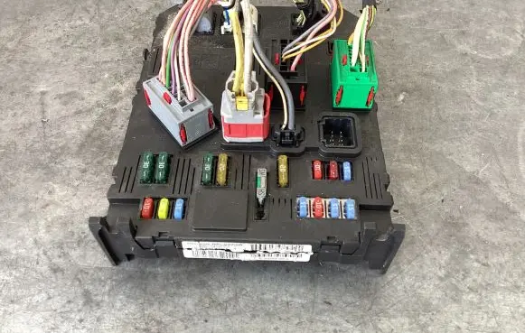 Peugeot 407 Comfort/convenience module 9655708380 BSIS0200 S120104700L
