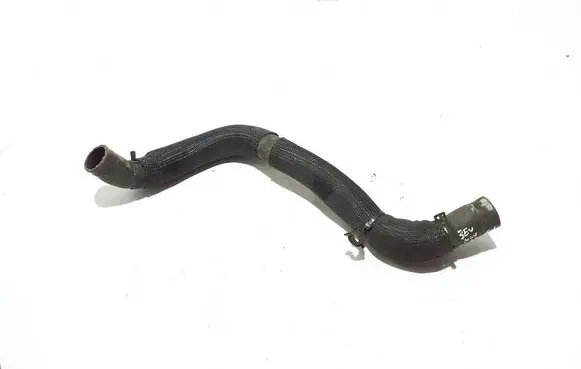 Chevrolet Silverado Engine coolant pipe/hose 85510484