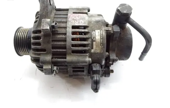 KIA Sportage Generator/alternator 3730027020 021319261