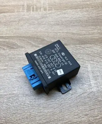 Audi A6 S6 C6 4F Light module LCM 4F0907357A 5DF008886