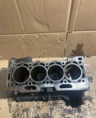 Peugeot 206 Engine block 306600
