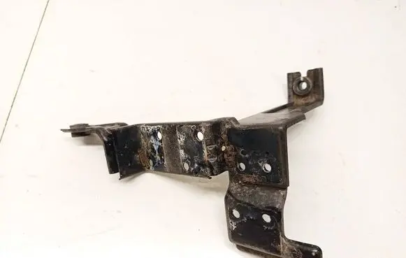 Hyundai Kona I Radiator mount bracket 