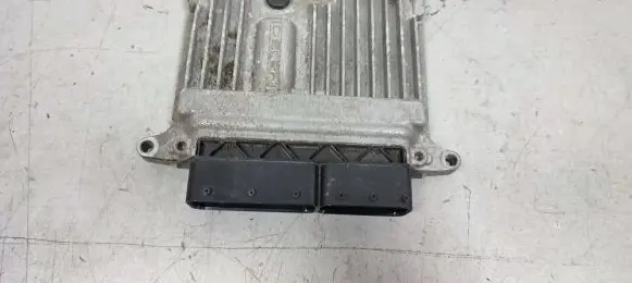 Mercedes-Benz E W211 Engine control unit/module ECU A6461501334