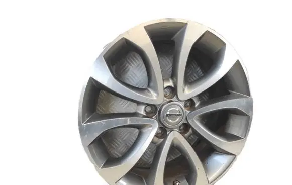 Nissan Juke I F15 R17 alloy rim 