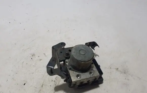 Renault Master III ABS Pump 476607708R