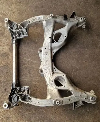 BMW 6 F12 F13 Front subframe 6797643 ENAC42100