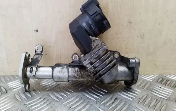 BMW 3 E90 E91 EGR valve 756324104 7563241 4136R038