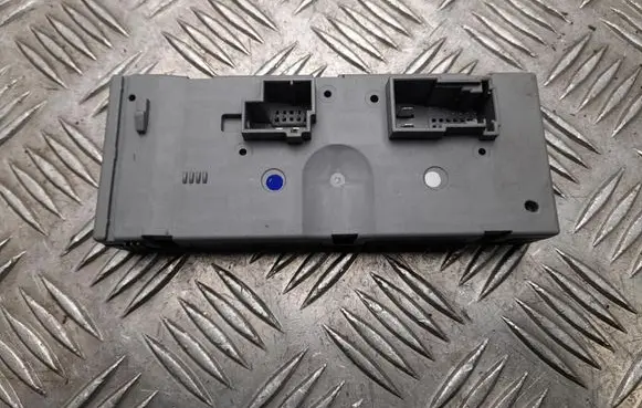 Mercedes-Benz GLC C254 Tailgate/trunk control unit/module A2069005421