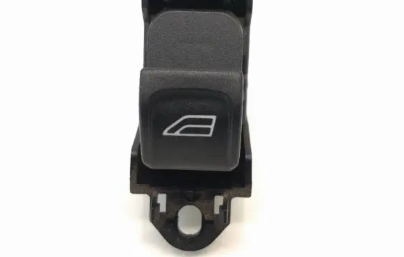 Volvo XC70 Electric window control switch 30773273 03453410