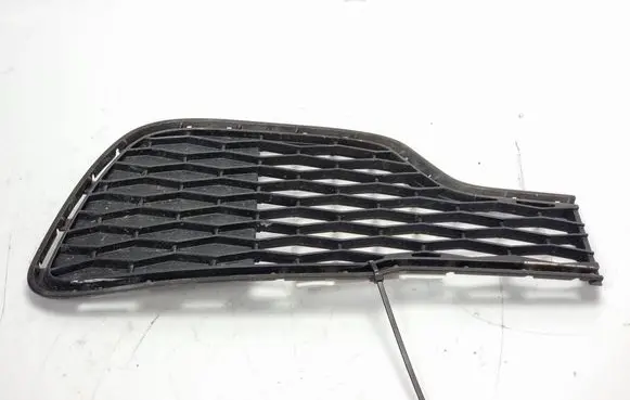 Maserati Ghibli Front bumper lower grill
