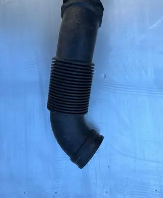 BMW 1 F40 Air intake hose/pipe 1105885