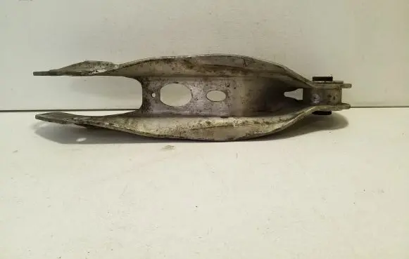 Audi e-tron Rear upper control arm/wishbone 4M0505311J