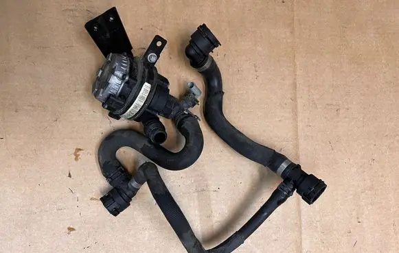Mercedes-Benz E W238 Electric auxiliary coolant/water pump A0005002686