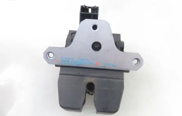 Ford Mondeo MK IV Tailgate/trunk/boot lock/catch/latch 8M51R442A66AB