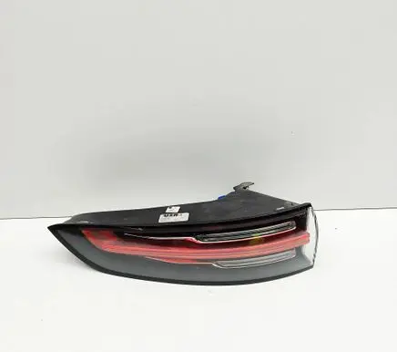 Porsche Cayenne (9Y0 9Y3) Rear/tail lights 9Y0945095G