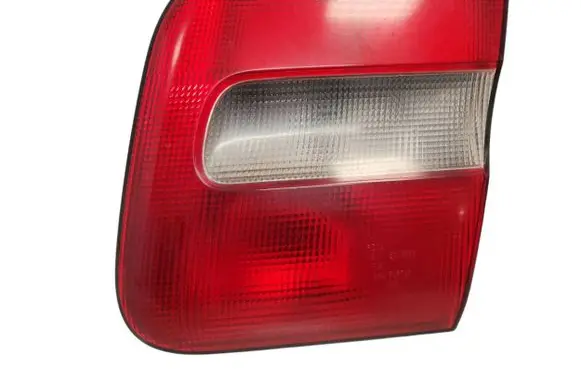 Volvo S70 V70 V70 XC Tailgate rear/tail lights 9151636 9151634 7683