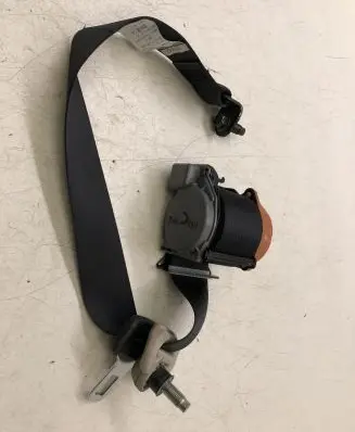 Nissan X-Trail T32 Third row seat belt 11053314701 11050894702