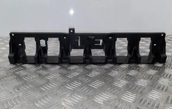 Volvo C30 Rear bumper mounting bracket 30657221