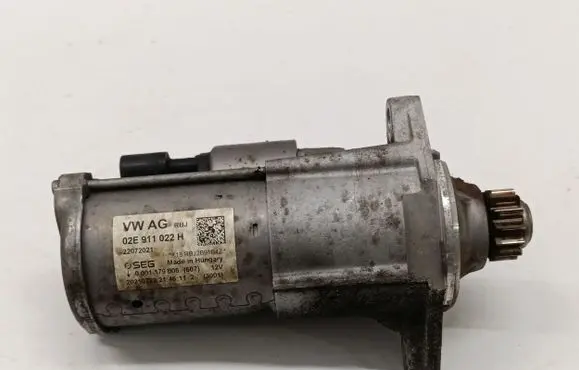 Volkswagen Golf VIII Starter motor 02E911022H