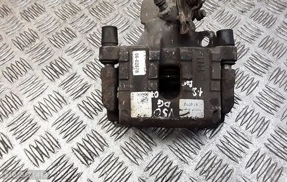 Rear brake caliper