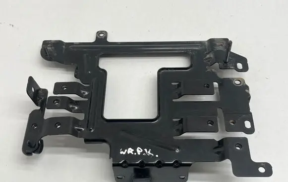 Jeep Wrangler Engine control unit holder 68286590AC