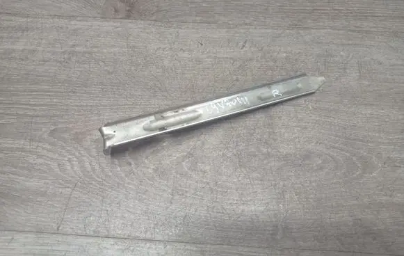 Volvo V70 Headlight/headlamp mounting bracket 30678340
