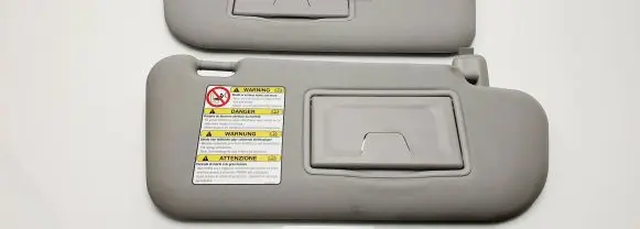 Mazda 3 I Sun visor