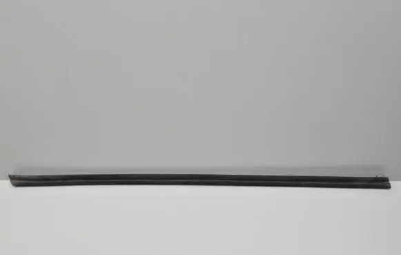 KIA Ceed Front door trim bar 