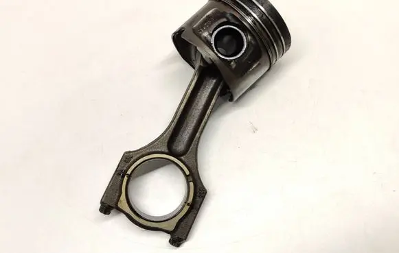 BMW X3 E83 Piston with connecting rod 11248473776 11257803033