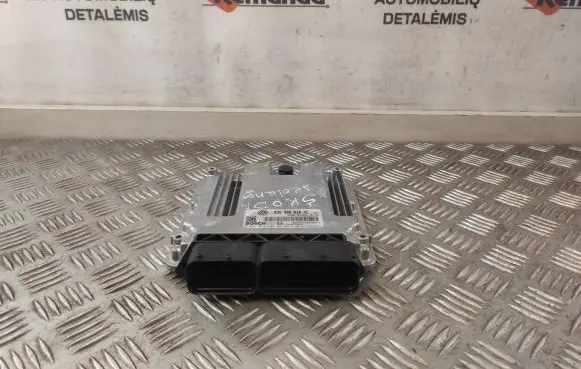 Skoda Superb B5 (3U) Engine control unit/module 03G906016MC 1039S19935 0281014104