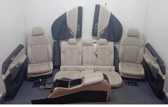 Seat set