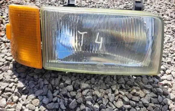 Volkswagen Transporter - Caravelle T4 Headlight/headlamp 0244436R20 7R0144438 1333700