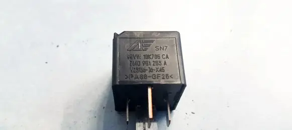 Volkswagen Golf IV Other relay 95vw10k705ca 7m0951253a