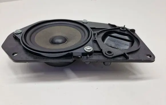 BMW 5 E60 E61 Parcel shelf speaker 9141496 18820010 900475430016